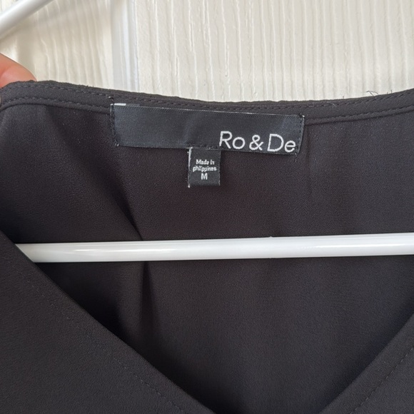 Ro&de Women’s pleated relaxed fit top blouse Medium black - Picture 2 of 5